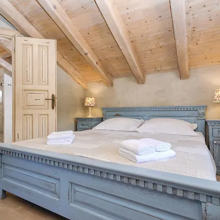 Villa Natural Rusticana *