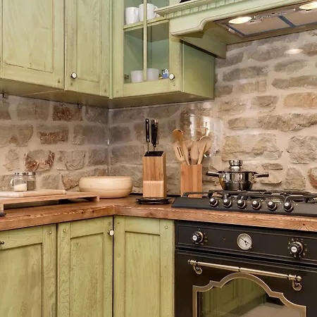 Natural Rusticana Villa