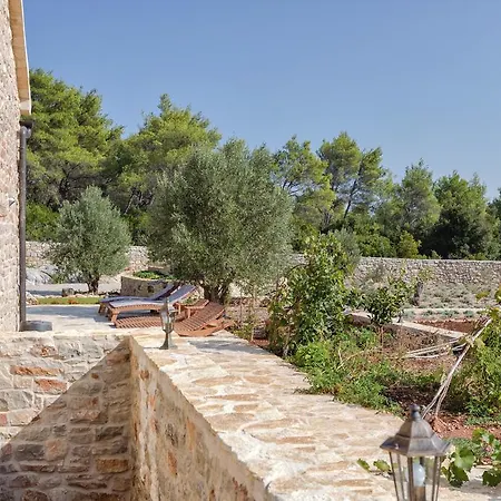Villa Natural Rusticana *